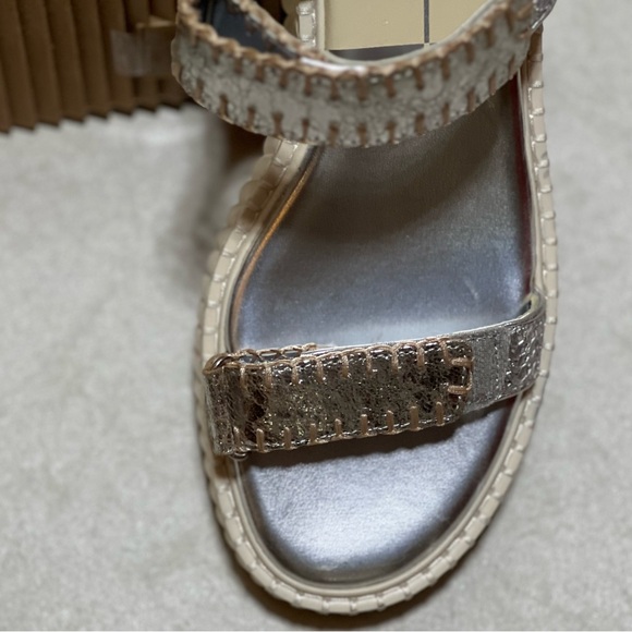 Dolce Vita Debra Silver Distressed Chunky Platform Sandal, Size 8 1/2, NWOT - Picture 12 of 14